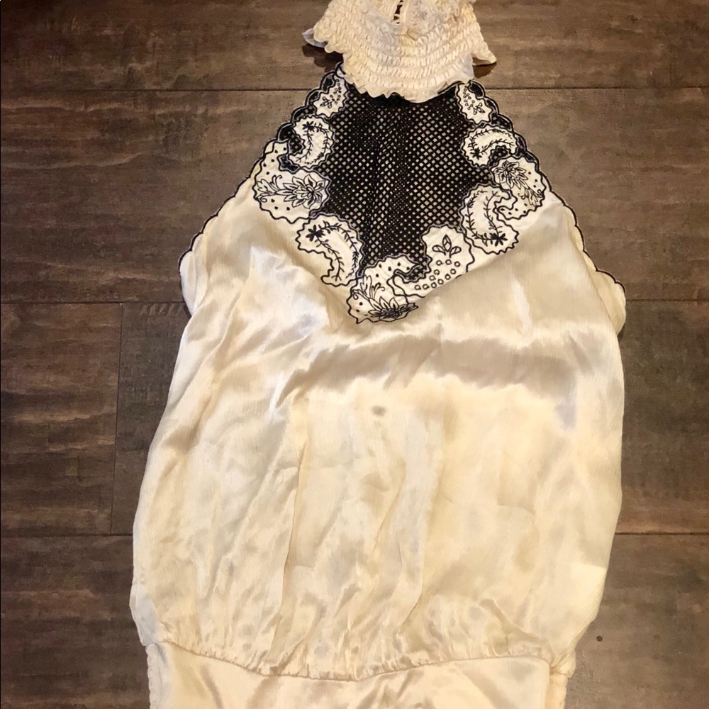 bebe Cream with Black Lace Mock Neck Halter Top💕